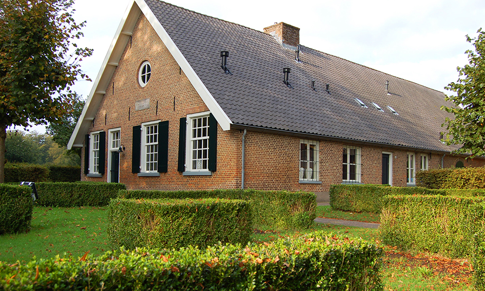 Jurgen Theunissen Uitvaartzorg - home - Opbaren en verzorgen